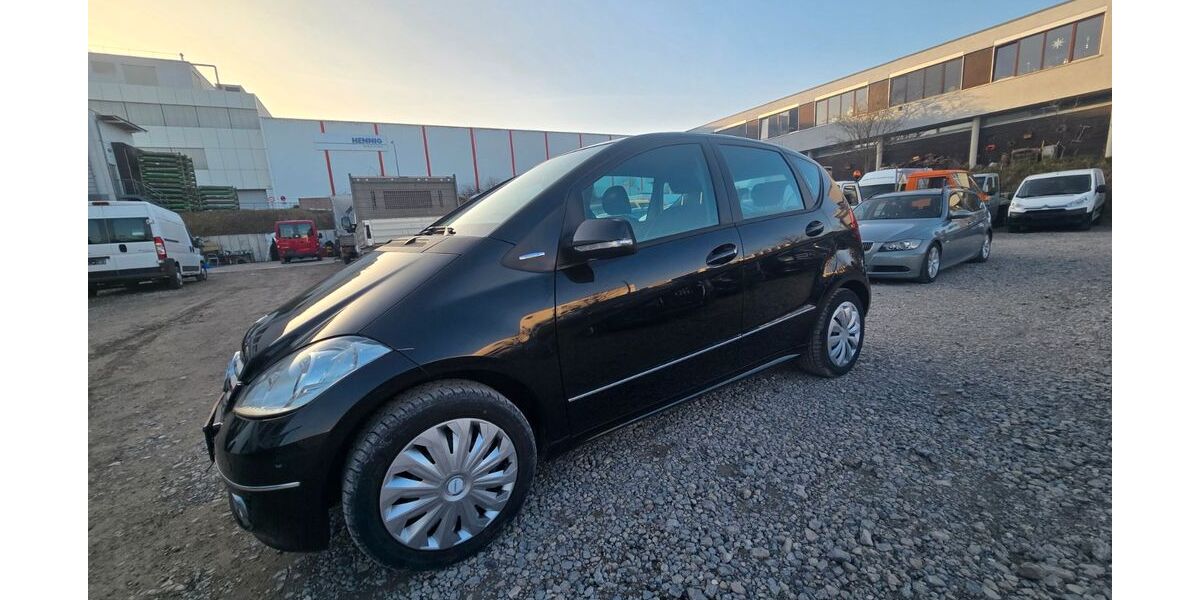 Mercedes-Benz A 180 111.000 km 6.990 &euro; Schönaich bei Stuttgart 71101