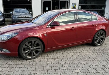 Opel Insignia A 2.0 Turbo 16V OPC Line paket1 197.430 km 2.650 &euro; Schorndorf 73614