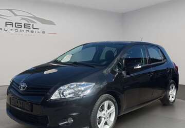 Toyota Auris 177.000 km 4.400 &euro; Waldenbuch 71111