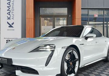 Porsche Taycan 2.500 km 87.800 &euro; Sindelfingen 71065