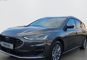 Ford Focus 2.000 km 32.990 &euro; Rutesheim 71277