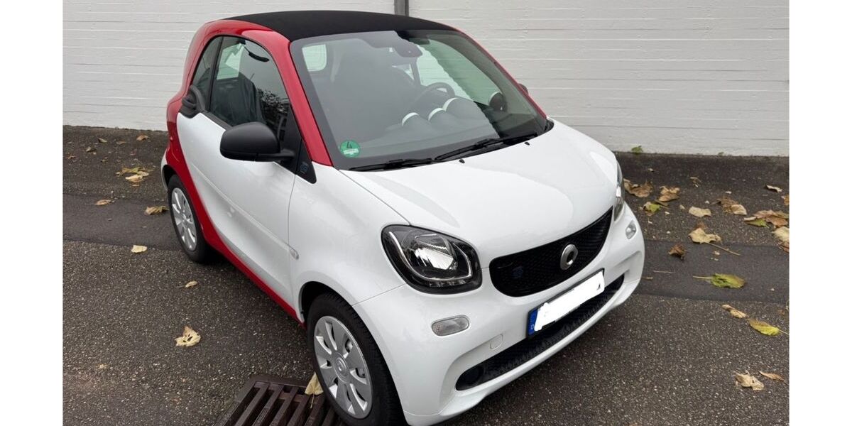 Smart ForTwo 34.080 km 8.950 &euro; Stuttgart 70329