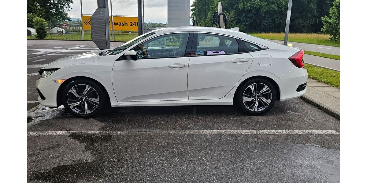 Honda Civic 121.000 km 18.000 &euro; Stuttgart 70188