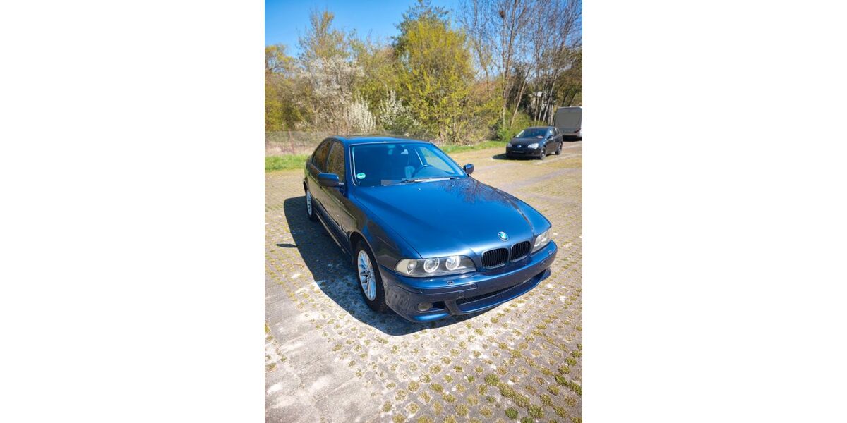 BMW 530 217.600 km 4.500 &euro; Stuttgart 70435