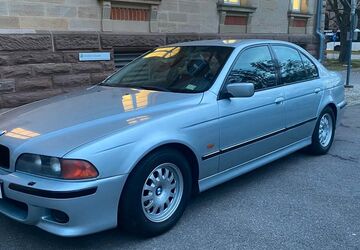 BMW 528 305.000 km 3.350 &euro; Steinheim a.d.Murr 71711