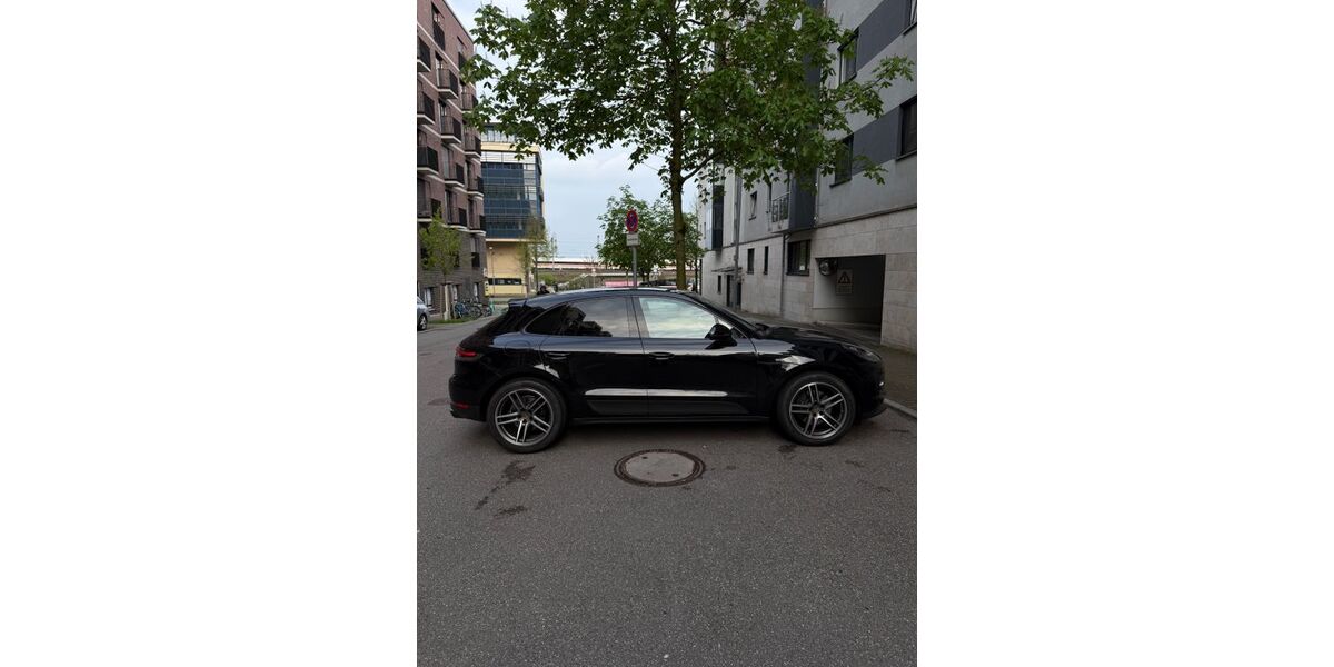 Porsche Macan 38.500 km 58.500 &euro; Stuttgart 70191