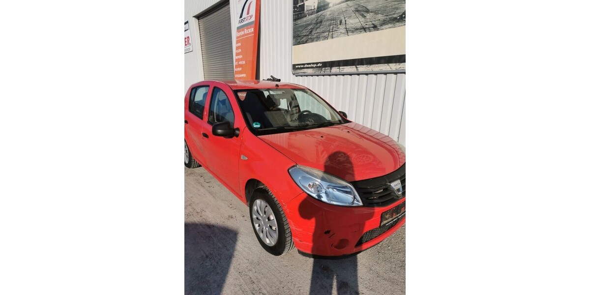 Dacia Sandero 123.400 km 1.190 &euro; Backnang 71522