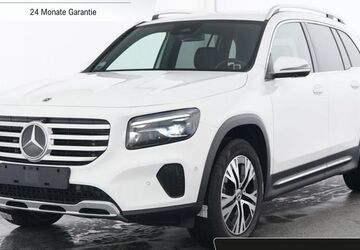 Mercedes-Benz GLB 200 21.667 km 42.990 &euro; Fellbach 70736
