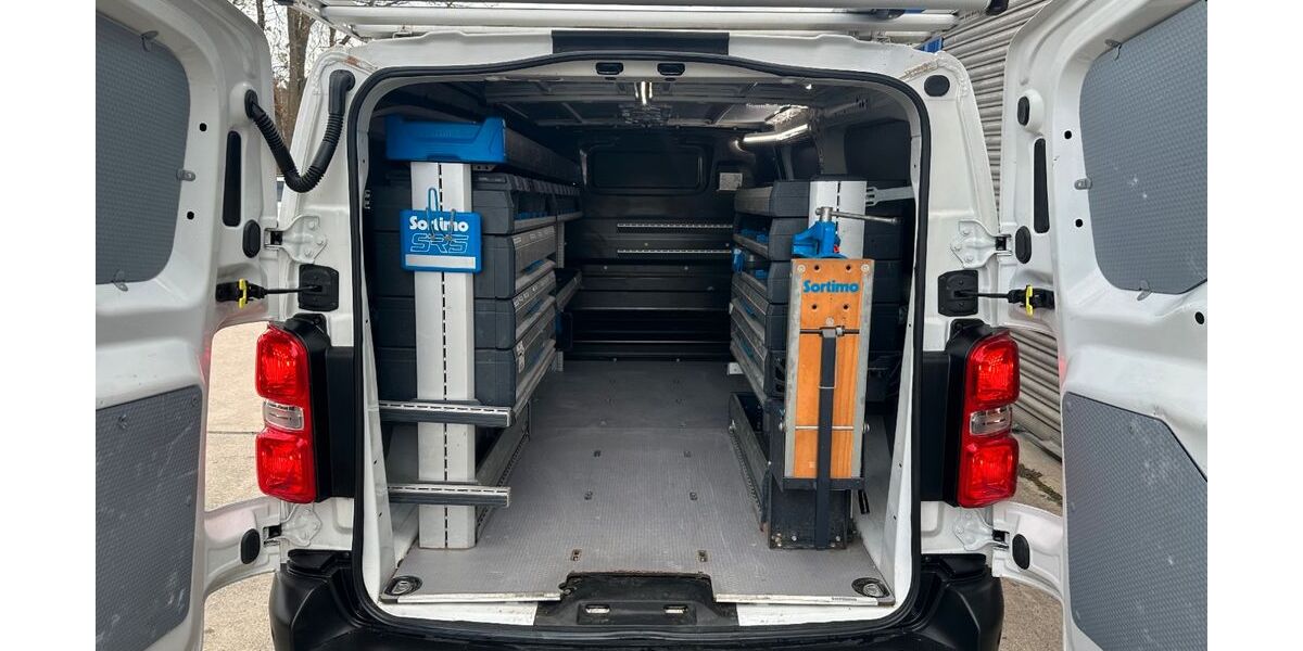 Opel Vivaro 72.473 km 17.600 &euro; Sindelfingen 71065