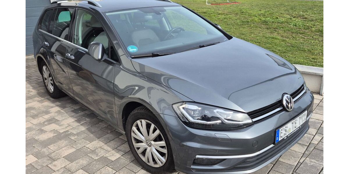 VW Golf 81.000 km 17.900 &euro; Lichtenwald 73669
