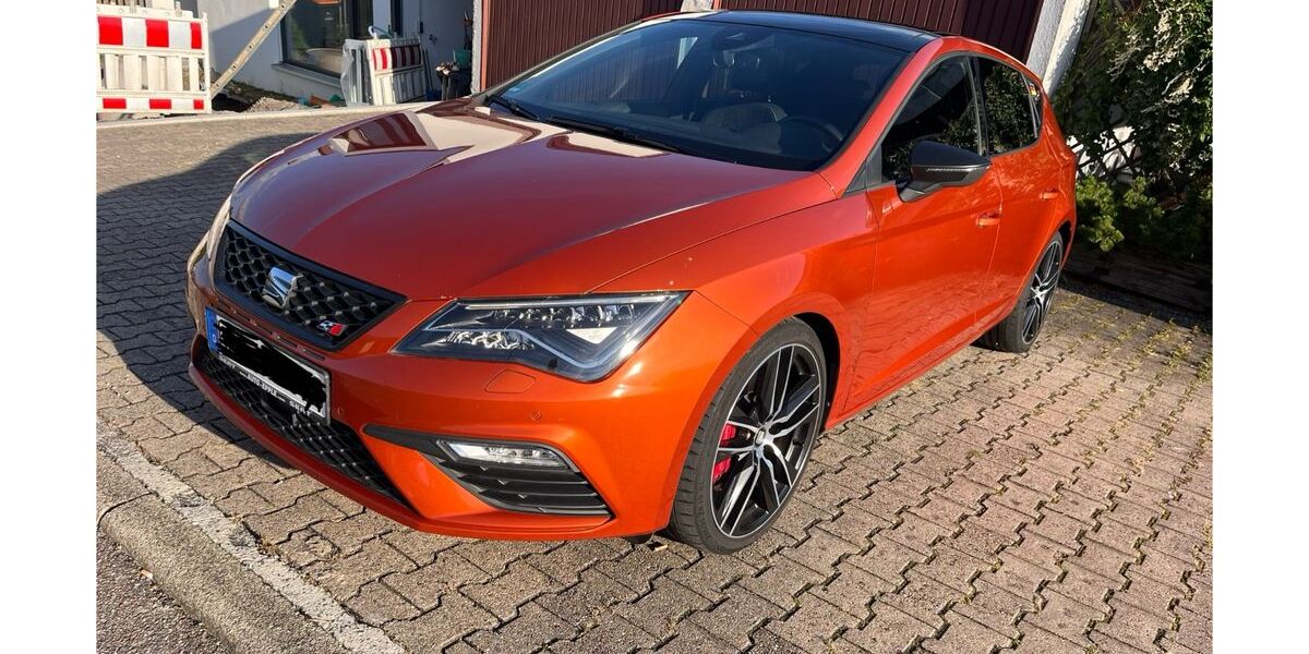 Seat Leon 92.600 km 20.500 &euro; Weissach 71287