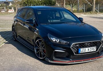 Hyundai i30 87.000 km 21.300 &euro; Magstadt 71106