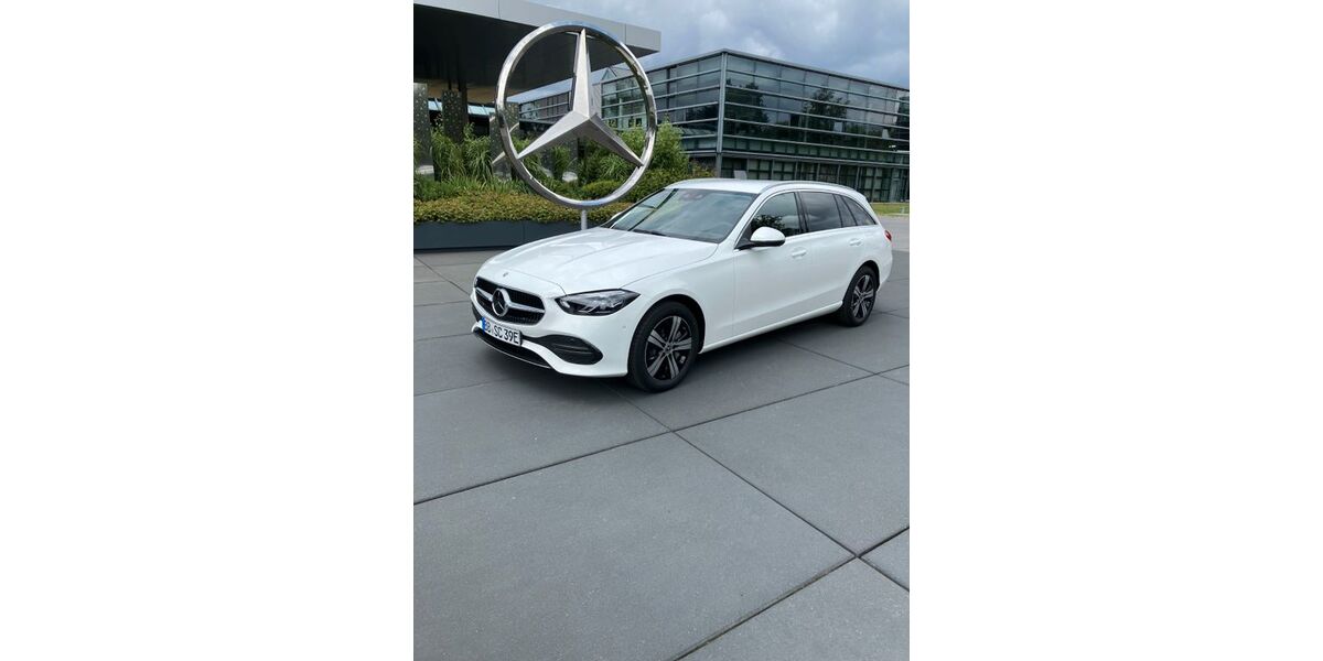 Mercedes-Benz C 300 20.000 km 49.400 &euro; Böblingen 71034