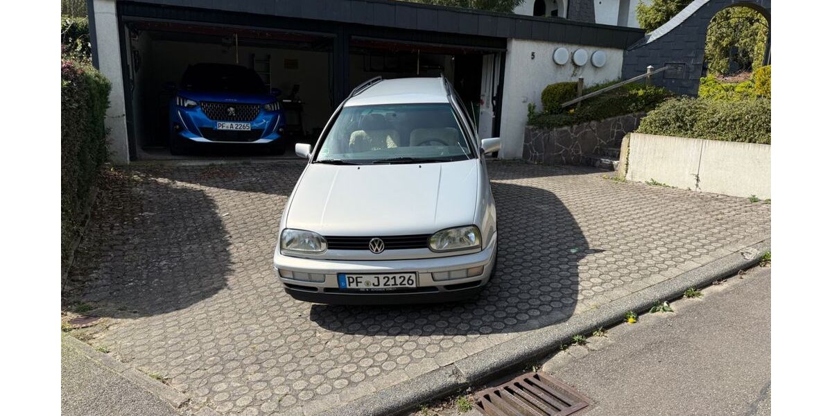 VW Golf 104.285 km 3.500 &euro; Ötisheim 75443