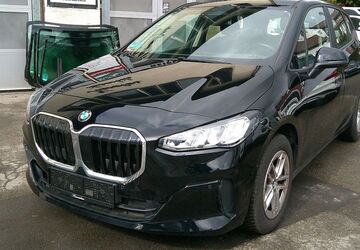 BMW 218 Active Tourer 127.000 km 17.990 &euro; Sindelfingen 71065