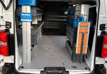 Opel Vivaro 71.598 km 18.700 &euro; Sindelfingen 71065