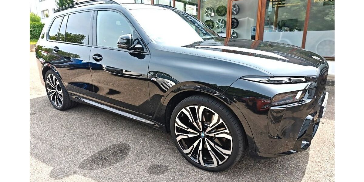 BMW X7 23.000 km 88.900 &euro; Waiblingen 71332