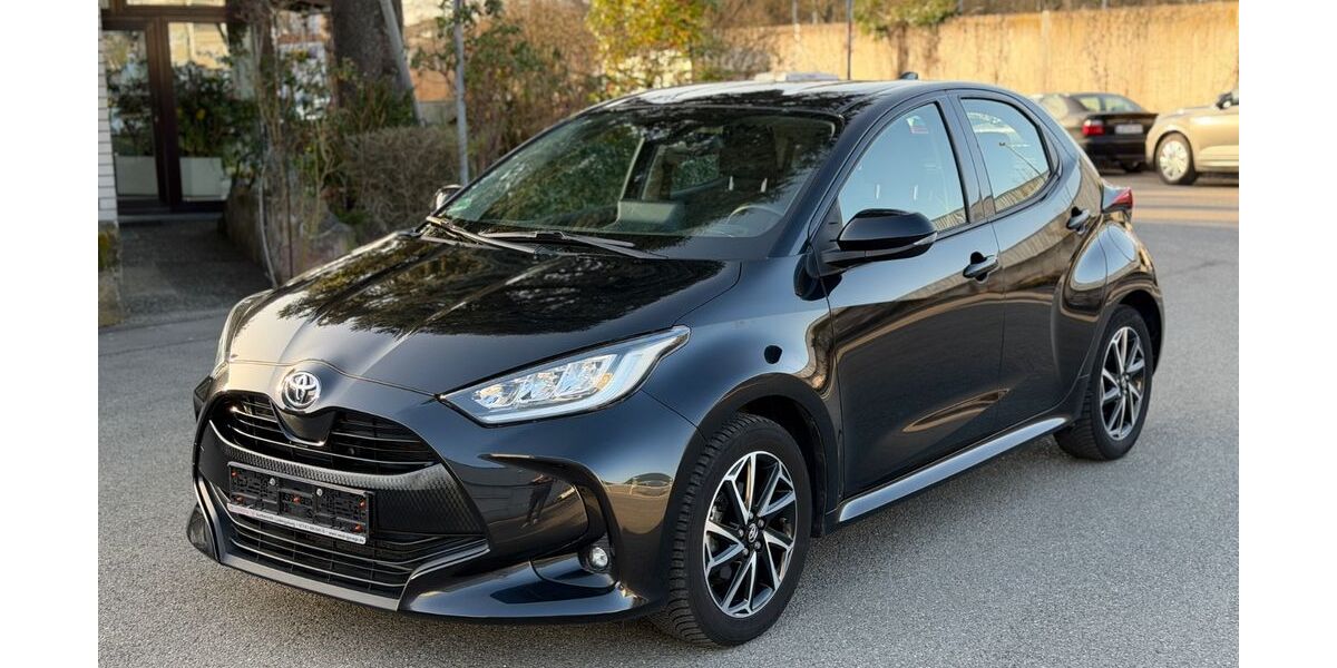 Toyota Yaris 72.000 km 14.990 &euro; Möglingen 71696