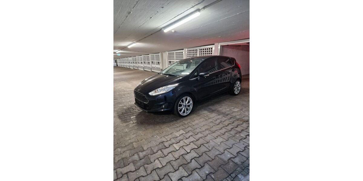 Ford Fiesta 133.000 km 7.990 &euro; Böblingen 71032