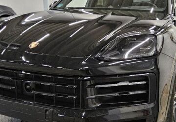 Porsche Cayenne 21.979 km 101.999 &euro; Stuttgart 70499