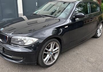 BMW 118 240.000 km 2.300 &euro; Ludwigsburg 71636