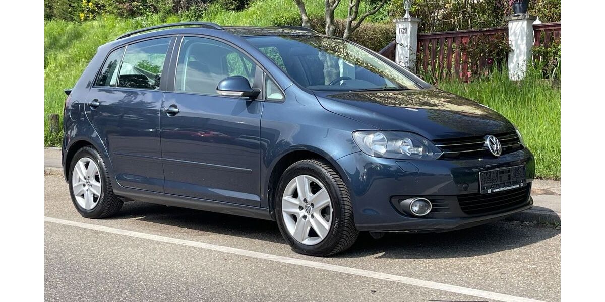 VW Golf 96.000 km 6.900 &euro; Fellbach 70736