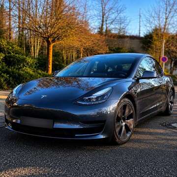 Gebrauchte Tesla Model 3