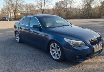 BMW 523 230.000 km 4.500 &euro; stuttgart 70469