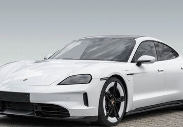 Porsche Taycan 9.900 km 129.900 &euro; Stuttgart 70469