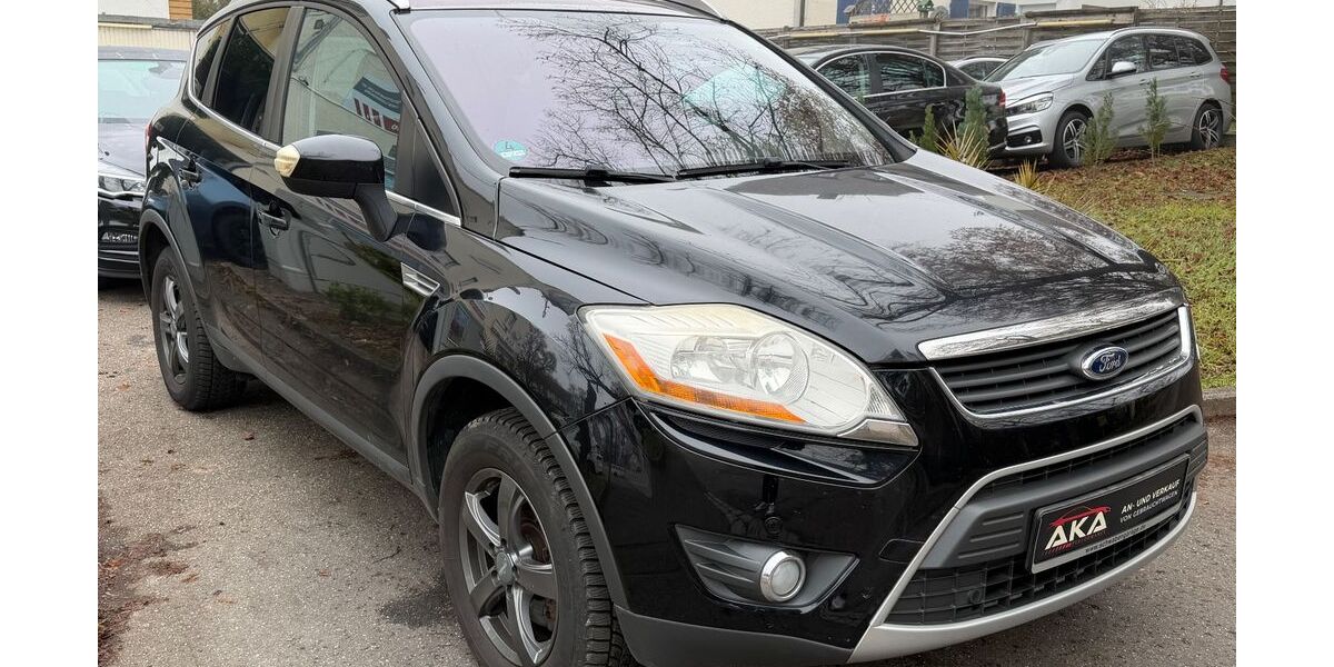 Ford Kuga 91.100 km 7.550 &euro; Ludwigsburg 71638