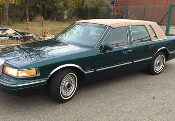 Lincoln Town Car 95.000 km 40.000 &euro; Remseck 71686