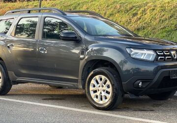 Dacia Duster 80.000 km 12.500 &euro; Fellbach 70736