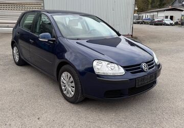 VW Golf 178.000 km 2.750 &euro; Mühlacker 75417