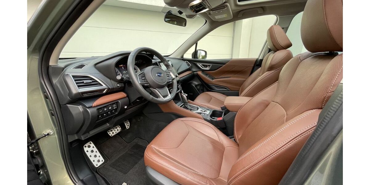 Subaru Forester 69.000 km 33.400 &euro; Stuttgart 70437