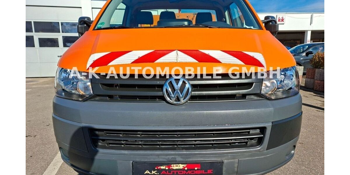 VW T5 Transporter 175.377 km 6.599 &euro; Deizisau 73779