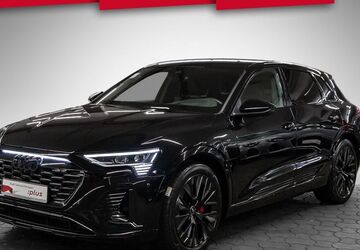 Audi Q8 e-tron 60.872 km 45.890 &euro; Stuttgart 70563