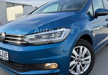 VW Touran 142.749 km 24.890 &euro; Böblingen/Stuttgart 71034