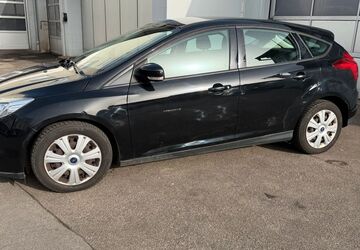 Ford Focus 104.700 km 5.590 &euro; Ditzingen 71254