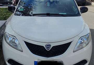 Lancia Ypsilon 62.000 km 6.500 &euro; Remseck am Neckar 71686