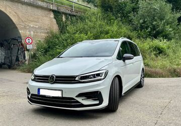 VW Touran 96.000 km 20.000 &euro; Leingarten 74211