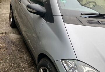 Mercedes-Benz A 180 135.250 km 4.000 &euro; Heilbronn 74072