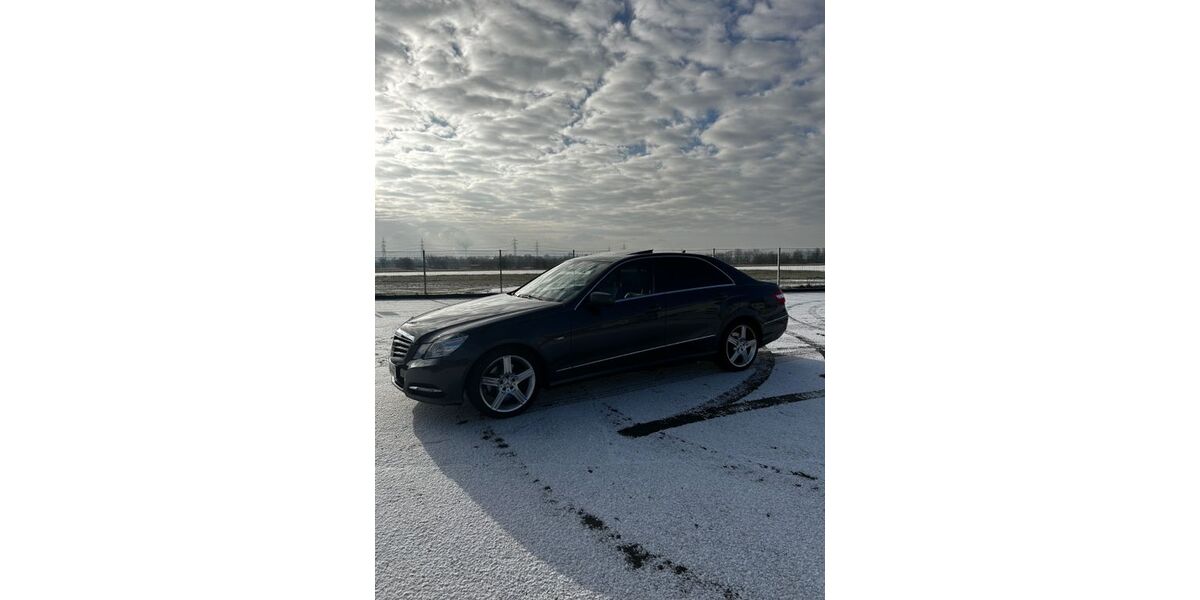 Mercedes-Benz E 350 178.000 km 13.900 &euro; Kornwestheim 70806