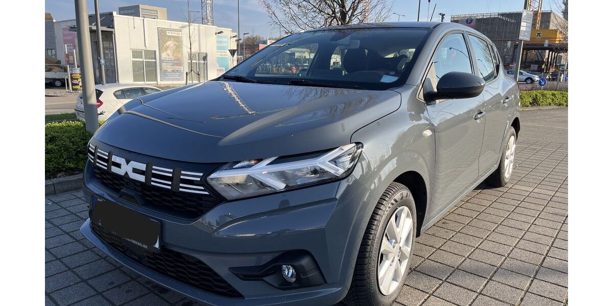Dacia Sandero 20.000 km 14.800 &euro; Schwaigern 74193