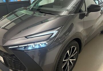 Toyota C-HR 9.781 km 25.990 &euro; LEONBERG 71229