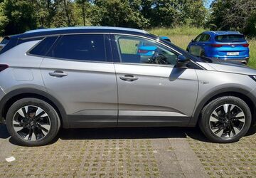 Opel Grandland (X) 64.500 km 17.990 &euro; Stuttgart 70437