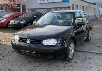 VW Golf 218.000 km 800 &euro; Fellbach-Stuttgart 70736