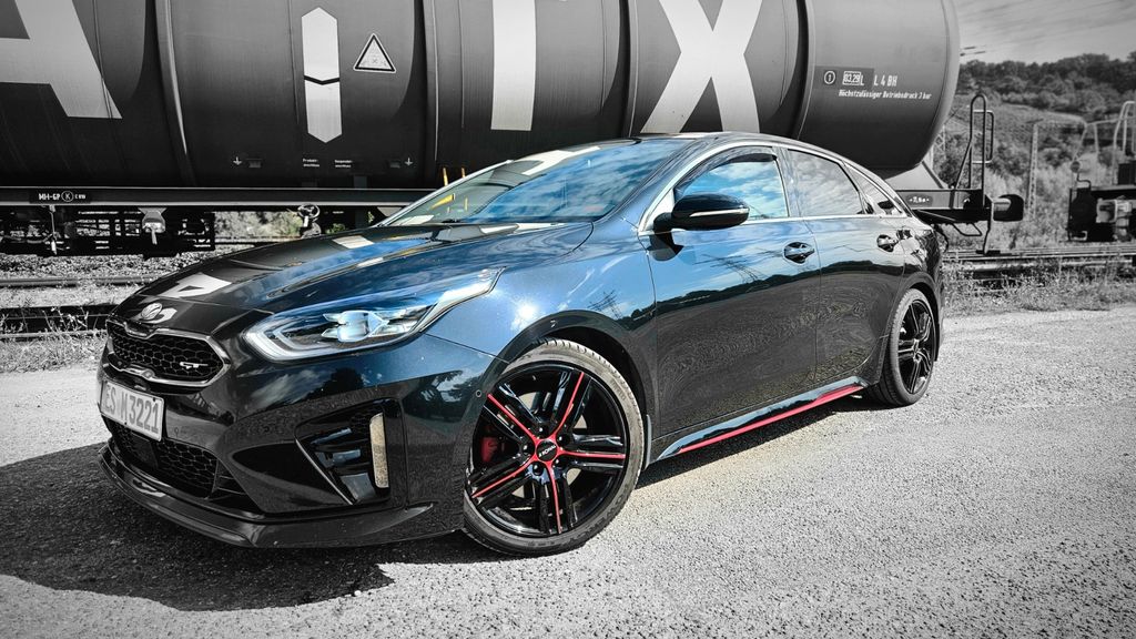 Kia pro ceed / ProCeed 96.000 km 18.700 &euro; Plochingen 73207