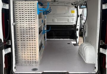 Opel Vivaro 57.702 km 15.990 &euro; Sindelfingen 71065