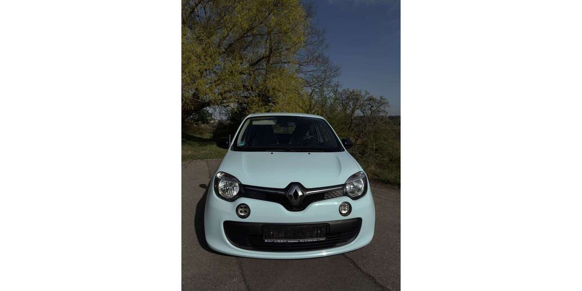 Renault Twingo 79.740 km 8.299 &euro; Sindelfingen 71063