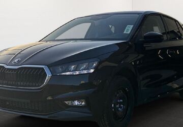 Skoda Fabia 5.000 km 22.069 &euro; Ingersheim 74379